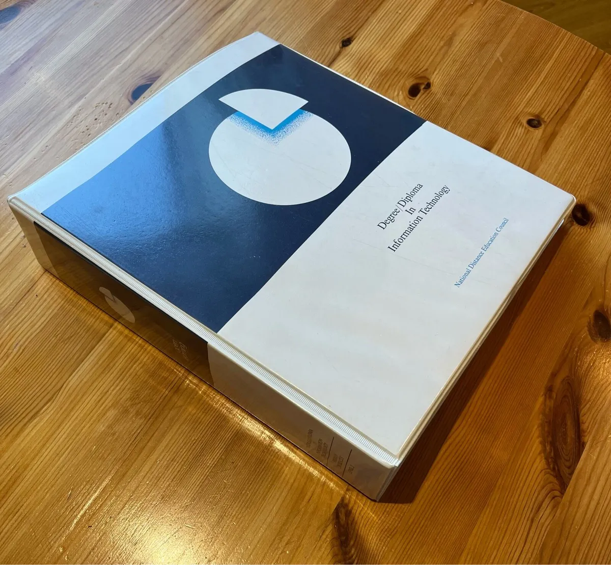 Deep A4 Folders (13 items) - Image 1