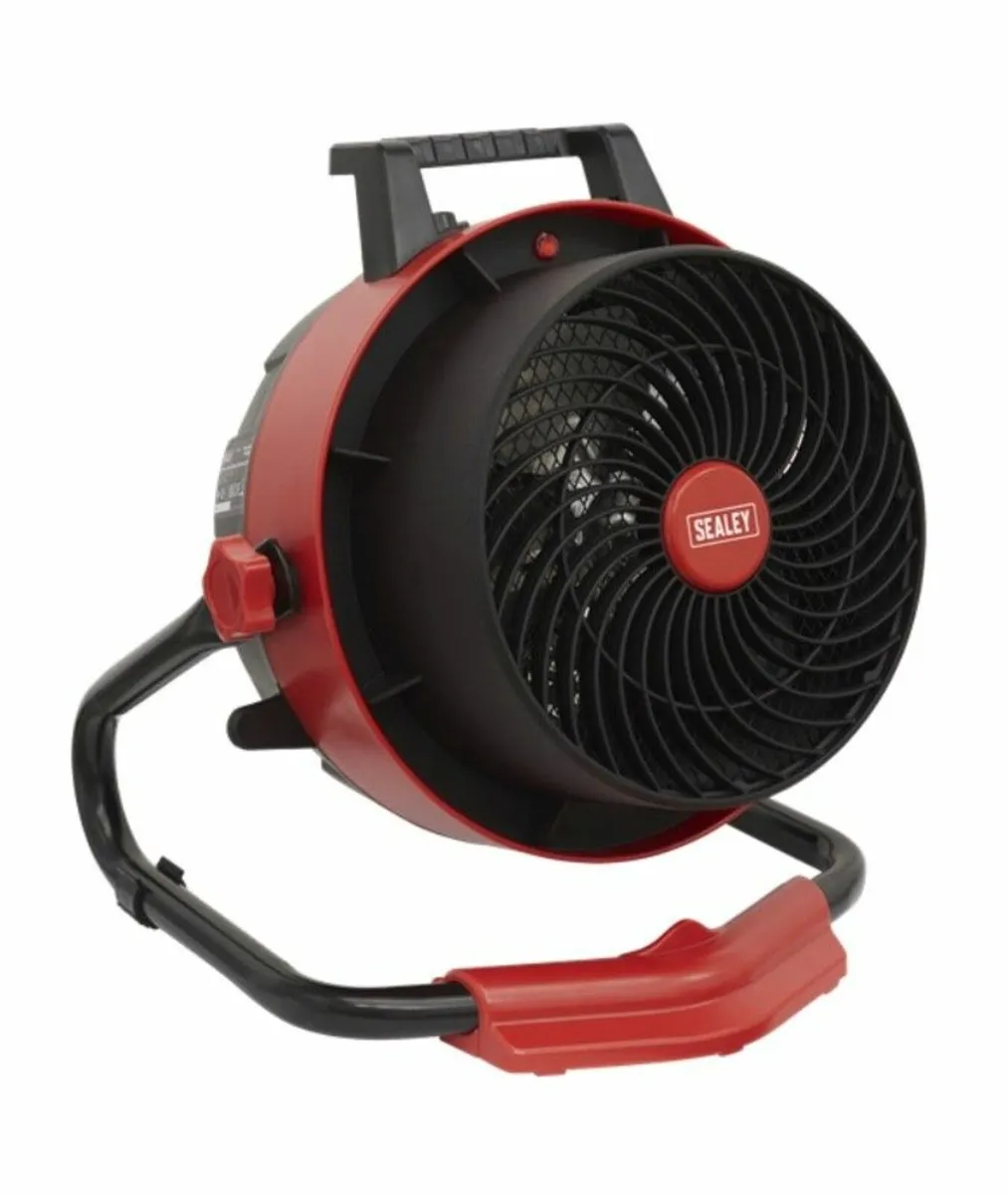 Sealey 2400W Industrial Fan Heater - Image 1