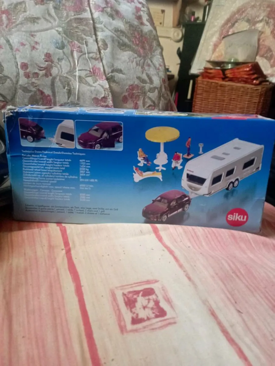 SIKU  PKW  MIT WOHNWAGEN CAR +CAR&CARAVAN. MODLES - Image 3