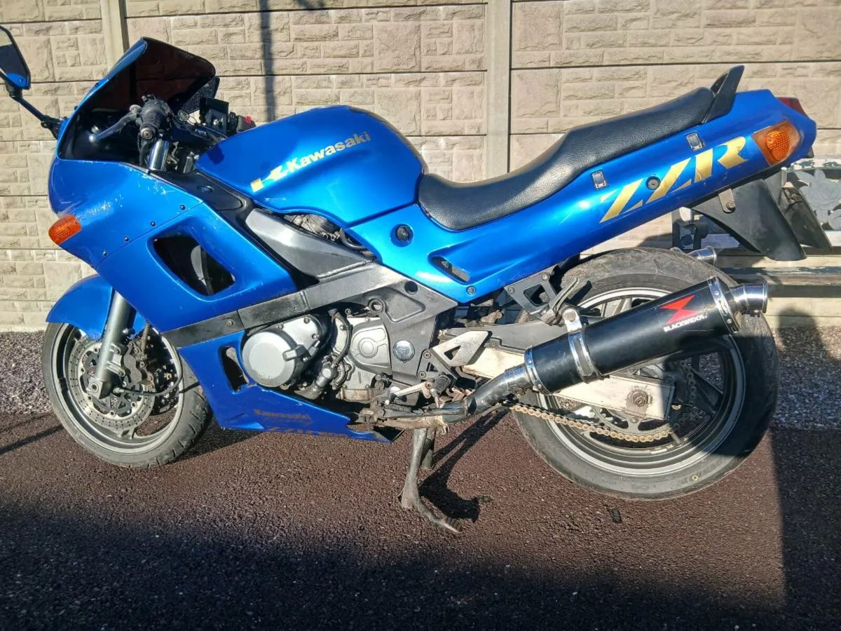Kawasaki ZZR 600 - Image 1