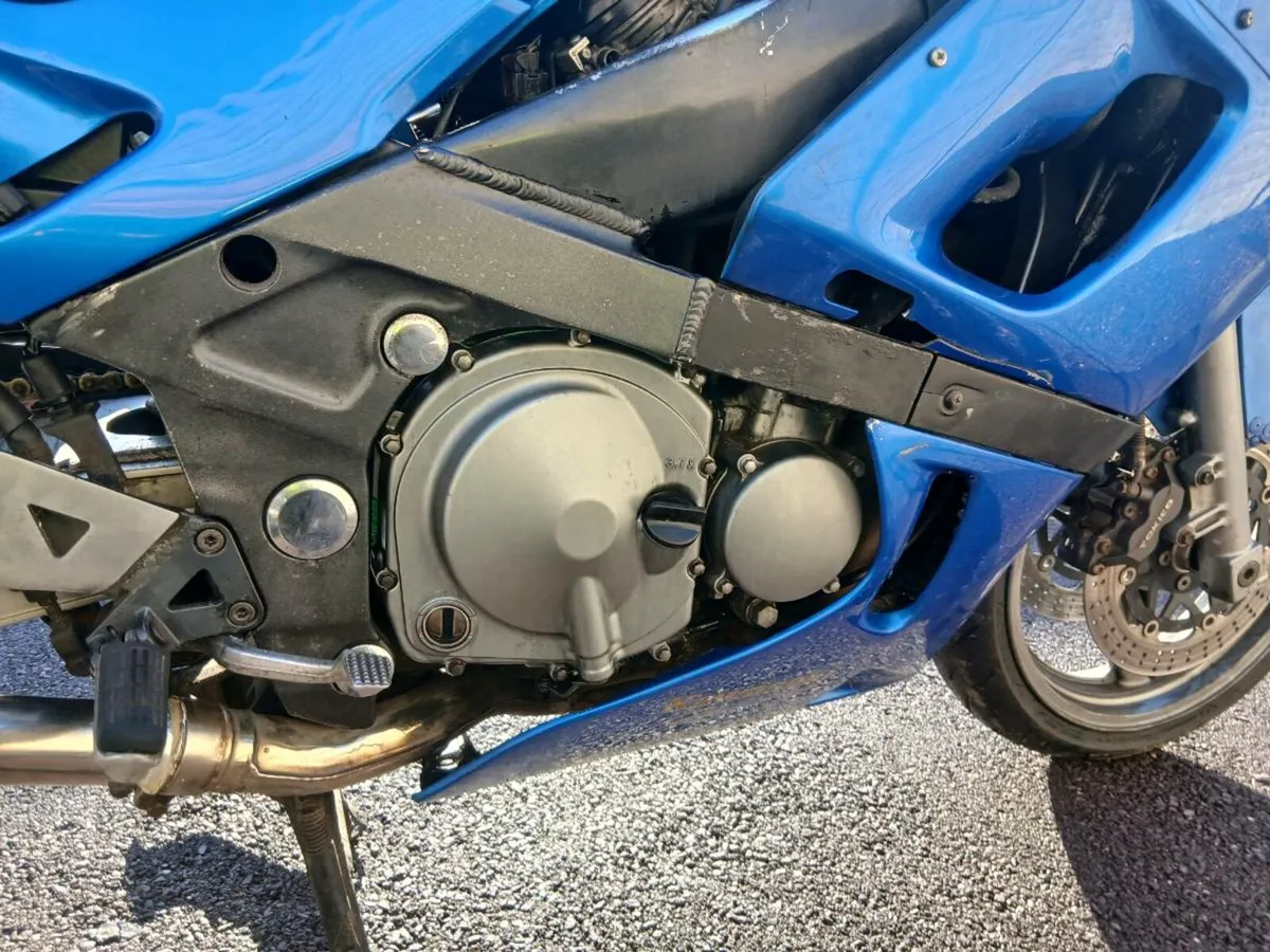 Kawasaki ZZR 600 - Image 3