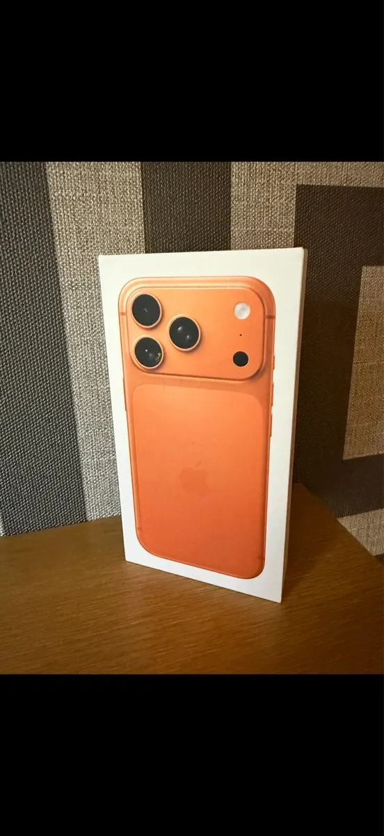 NEW Apple iPhone 17 PRO MAX 256GB (SIM FREE) - Image 1