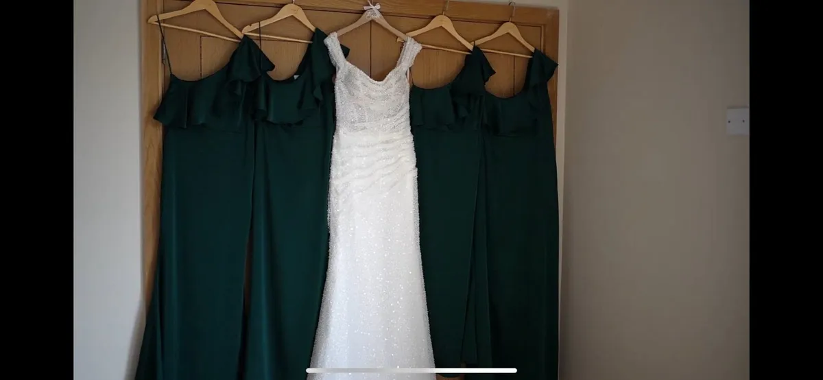 Wedding dress - Image 1