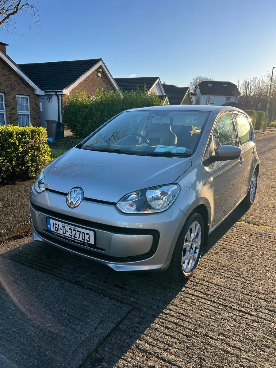 Volkswagen up! 2016 - Image 2