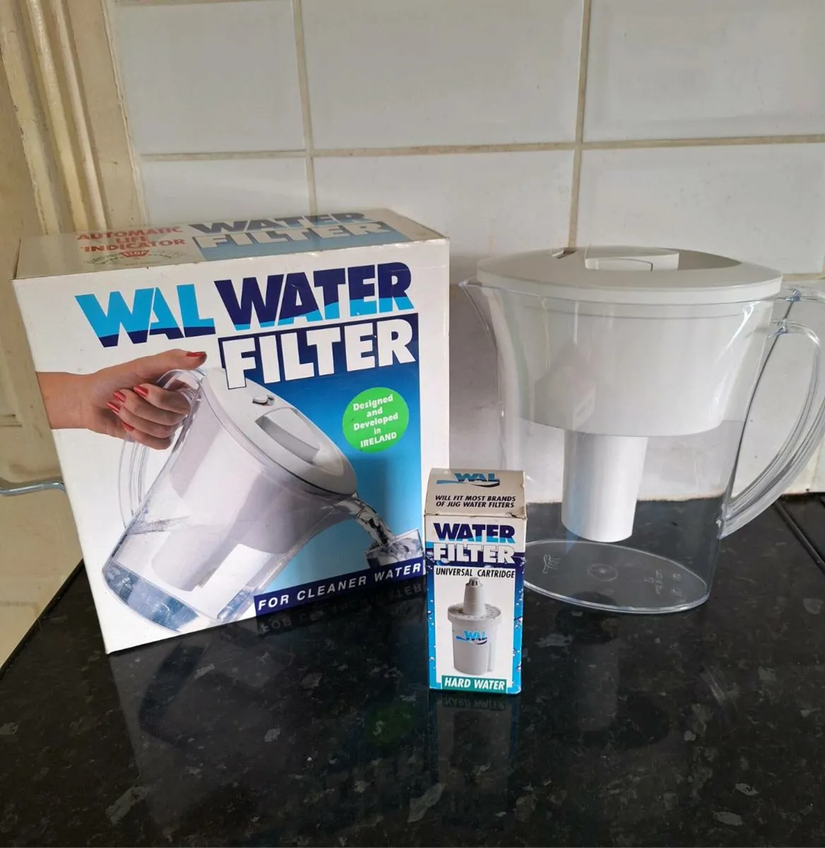 Wal water filter jug