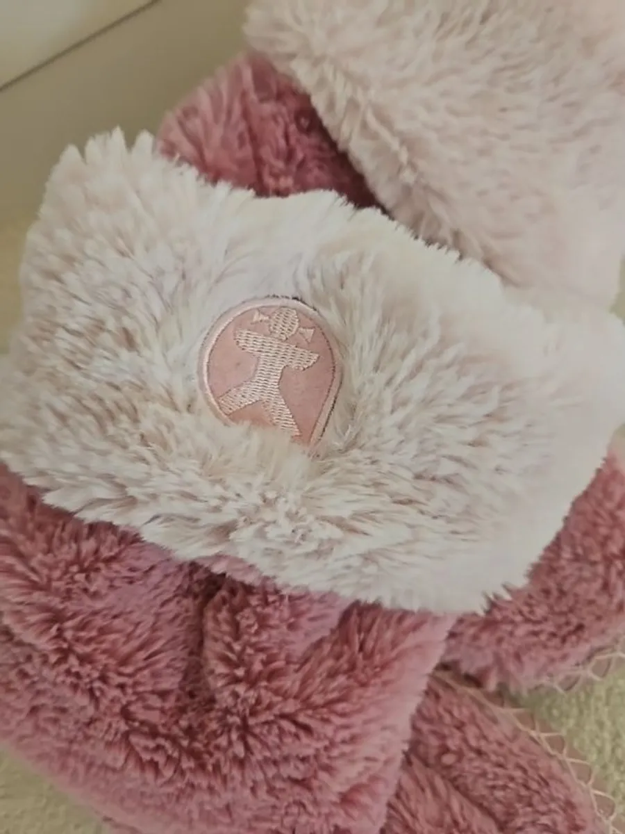 house slippers - Image 4