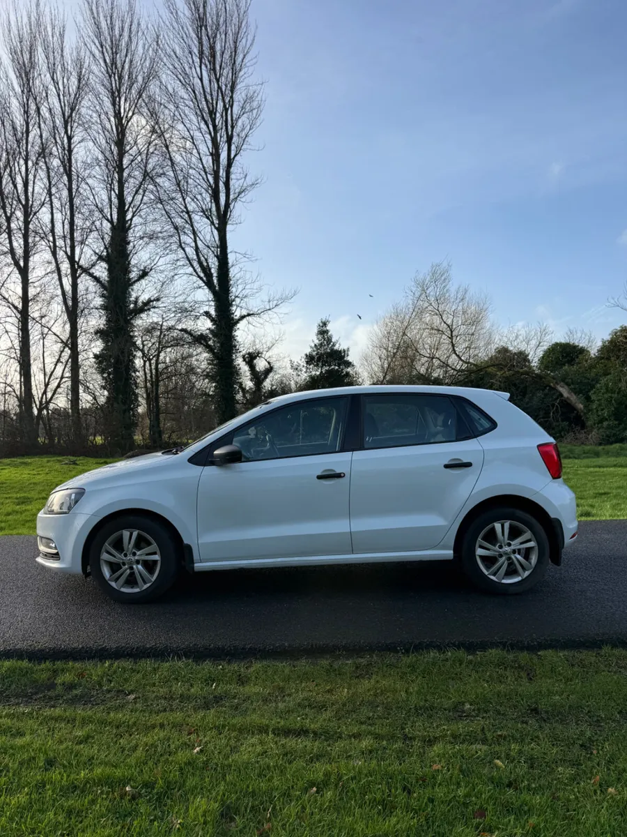 Volkswagen Polo 2015 - Image 4
