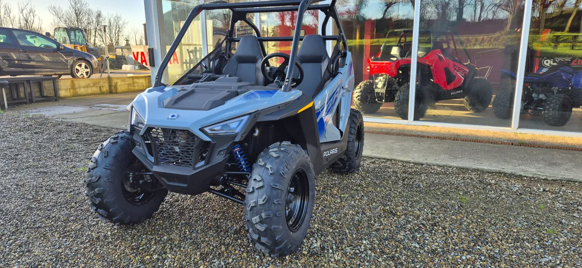 NEW 2025 POLARIS RZR 200 - Image 4