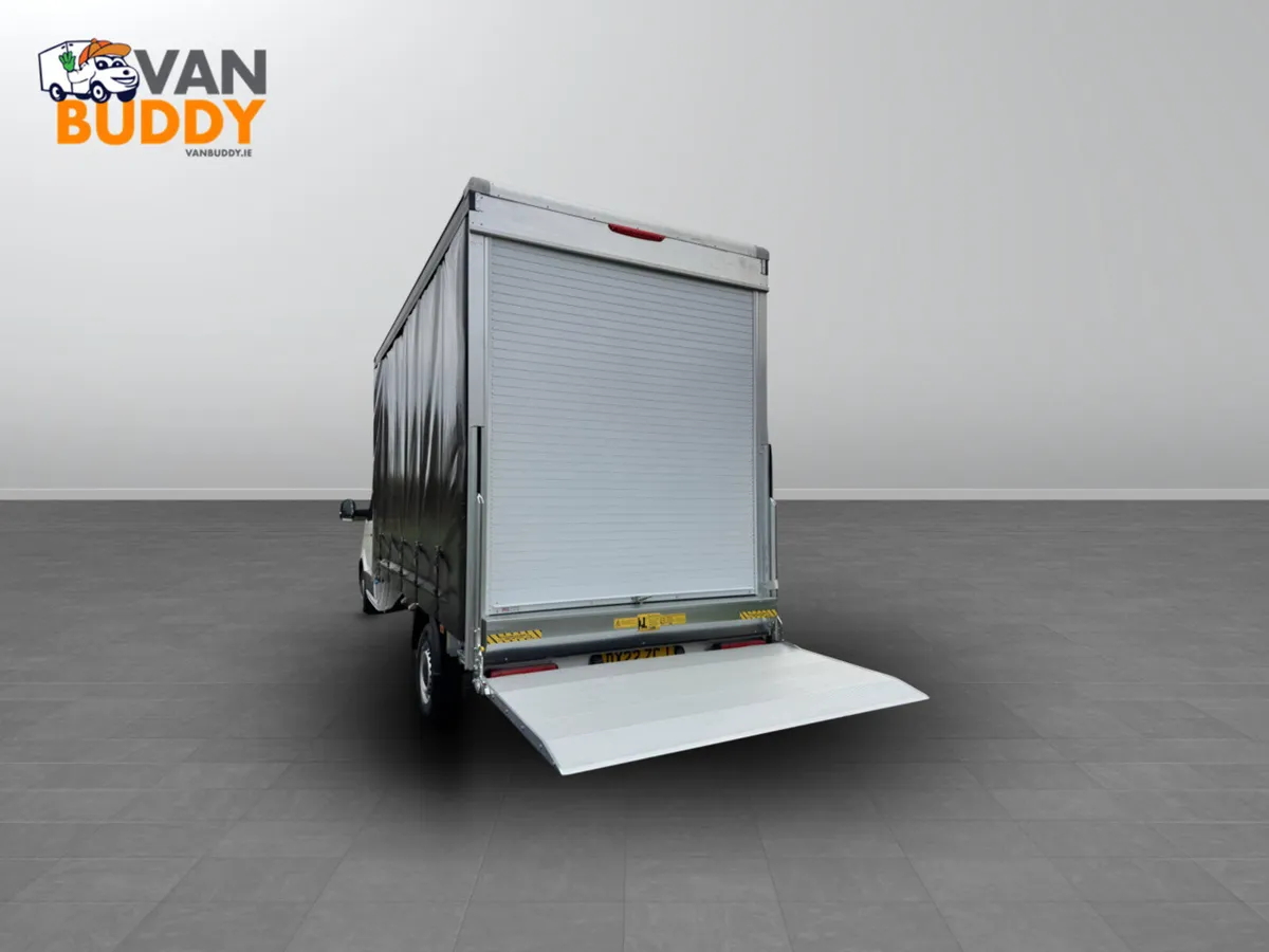 Volkswagen Crafter 2.0 3.5t. New 4.2m Curtainsider - Image 3