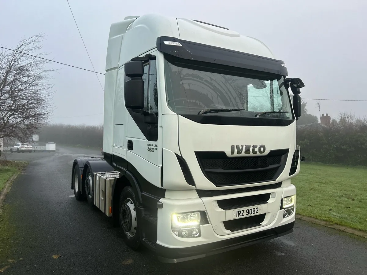 2015 Iveco Stralis 6x2 460 E6 - Image 1