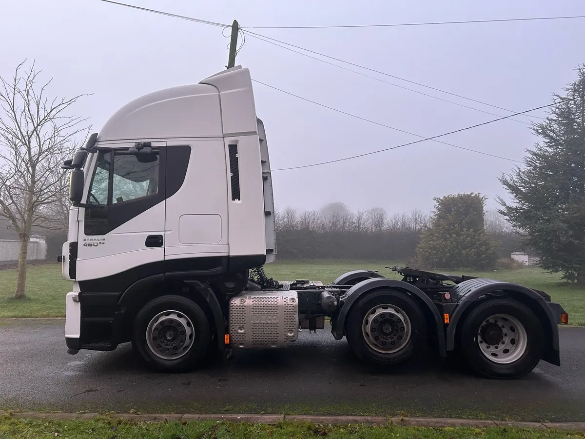 2015 Iveco Stralis 6x2 460 E6 - Image 4