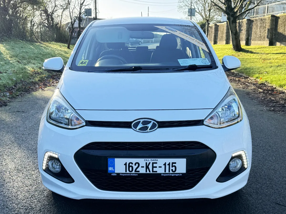 Hyundai i10 Deluxe Petrol Only 22,000 km's  - 2016 - Image 2