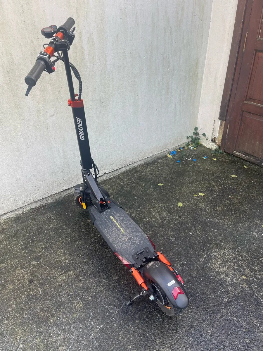 Electric scooters - Image 2