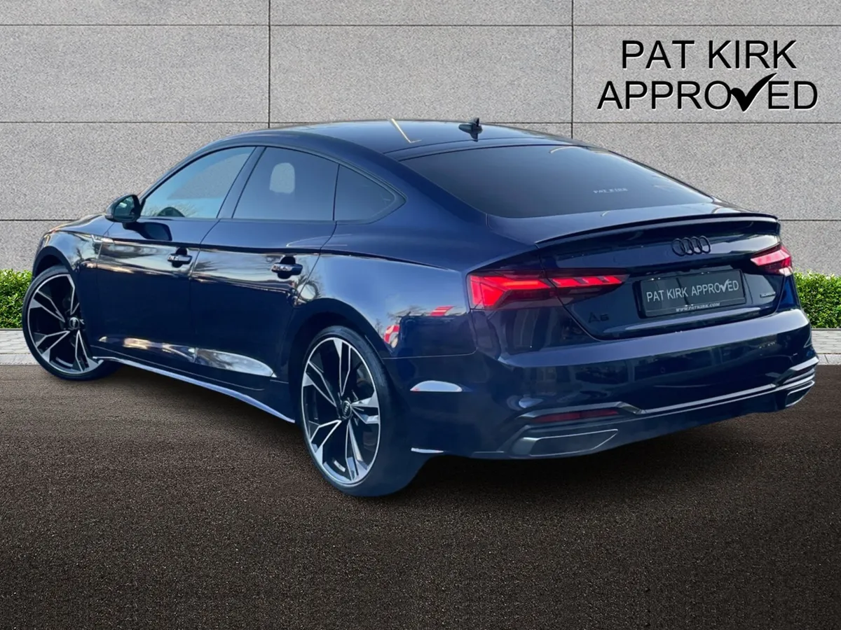 Audi A5 Diesel Sportback Black Edition - Image 2