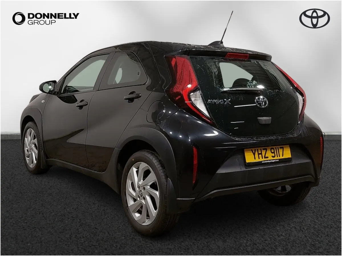 Toyota Aygo X Hatchback Pure - Image 2
