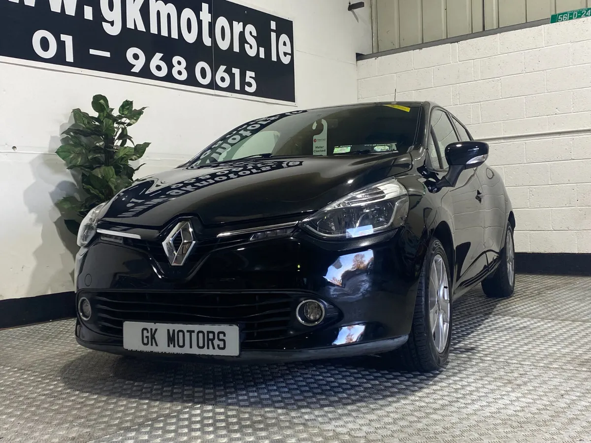Renault Clio 2015//SAT NAV///FINANCE AVAILABLE - Image 2