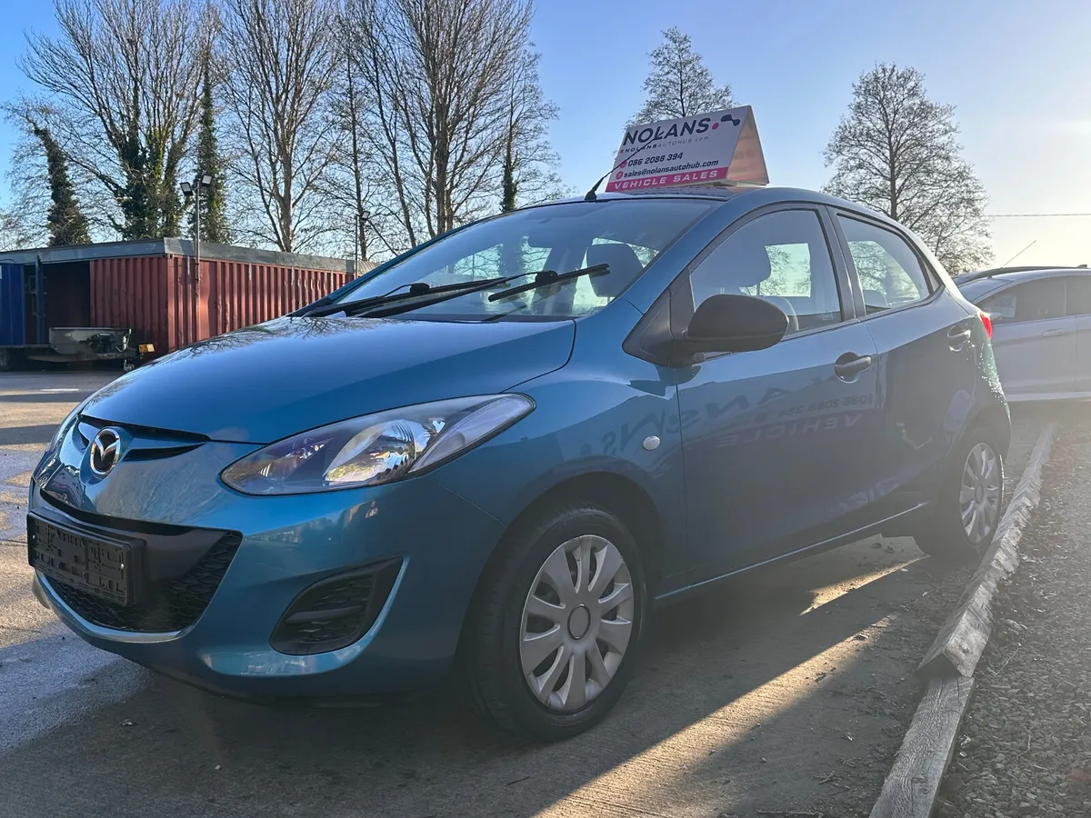Mazda 2 1.3 petrol manual only 24,000miles - Image 3