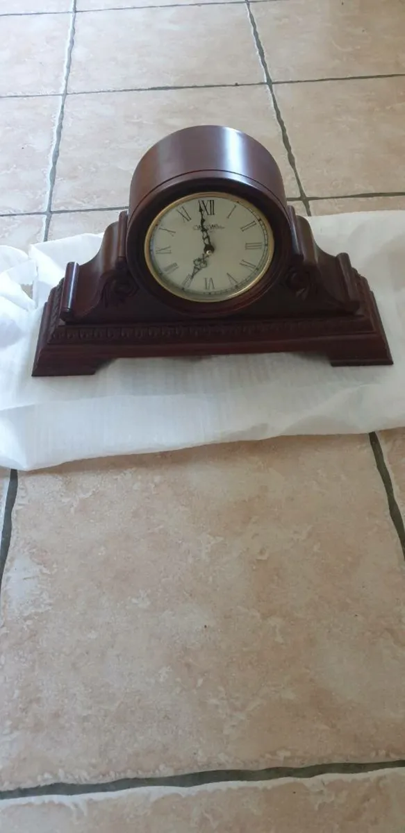 Mantlepiece Clock - Image 1