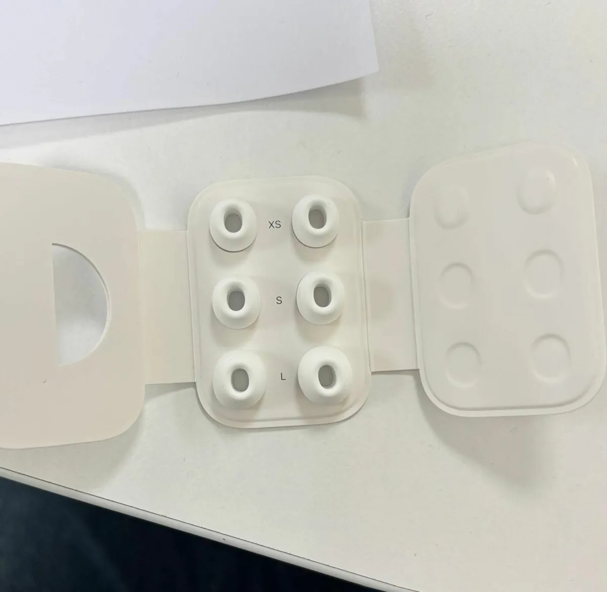 AirPods Pro 2 USB-C bundle | Full box/Accessories - Image 3