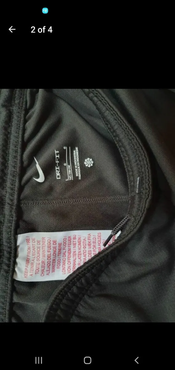 Liverpool kit kids large - Image 4