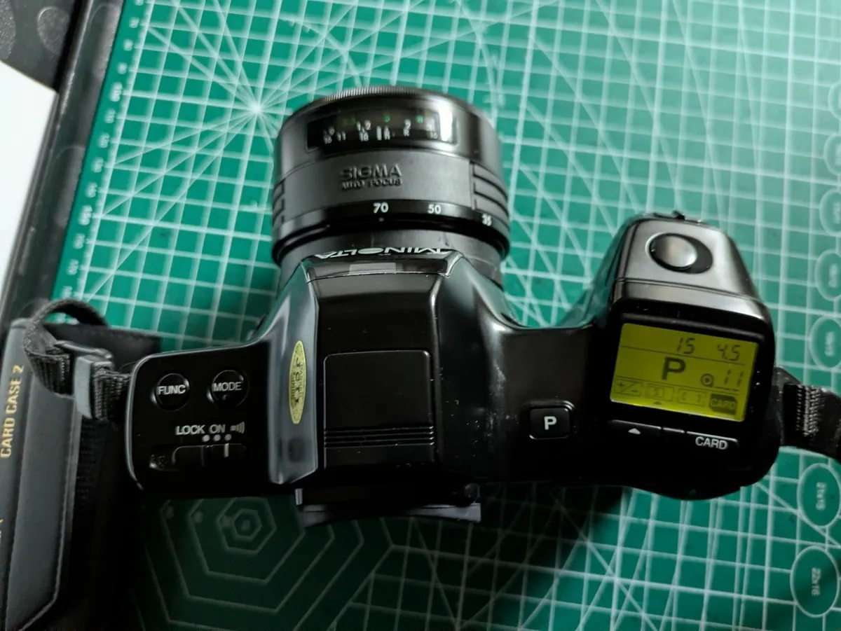 Minolta Dynax 7000i  bundle - Image 4