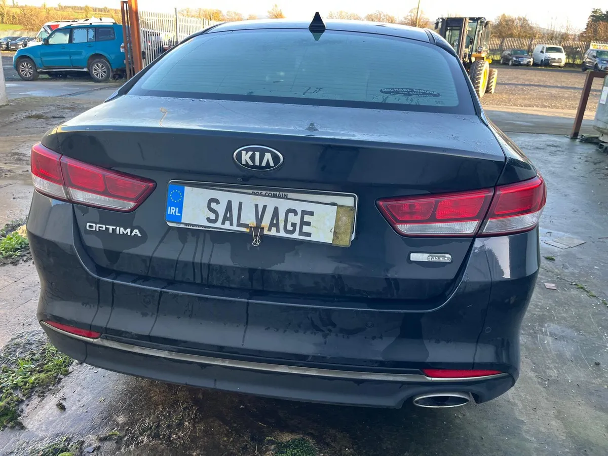 2016 Kia Optima - Image 4