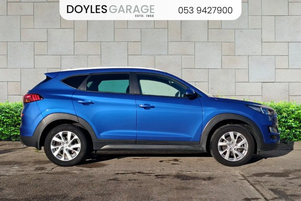 Hyundai Tucson Executive 1.6 Diesel 2WD - Image 2