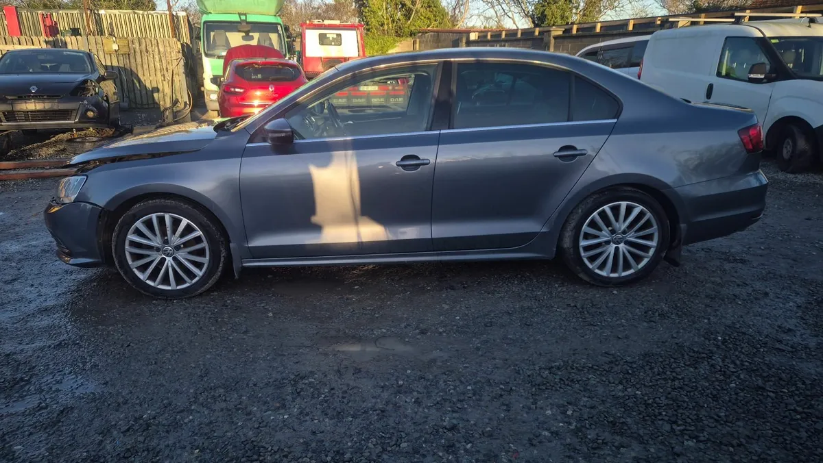 Vw jetta 2017 2.0ltr Diesel ⛽️ - Image 2