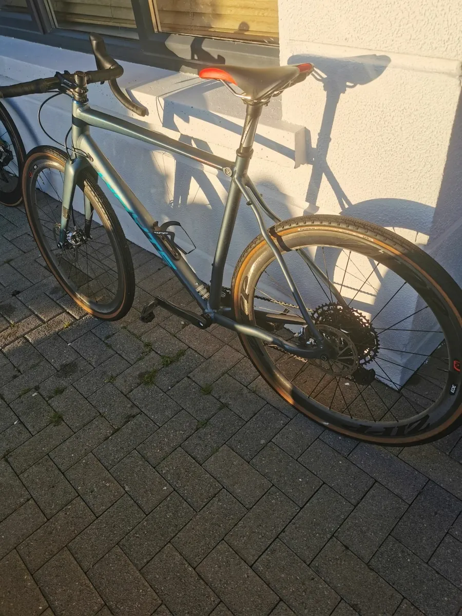 Whyte gravel bike - Image 1