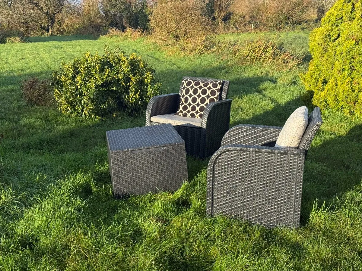 3-Piece Rattan Garden Furniture Set - Image 2