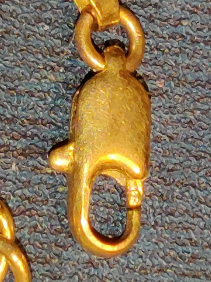 CHUNKY LUCKY CHARM, 9CT Gold 7.47g 8"Bracelet ! - Image 4