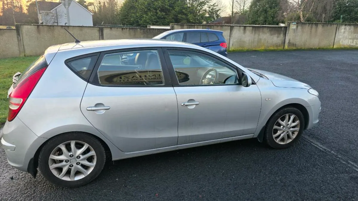 Hyundai i30 2009 | Automatic - Image 4