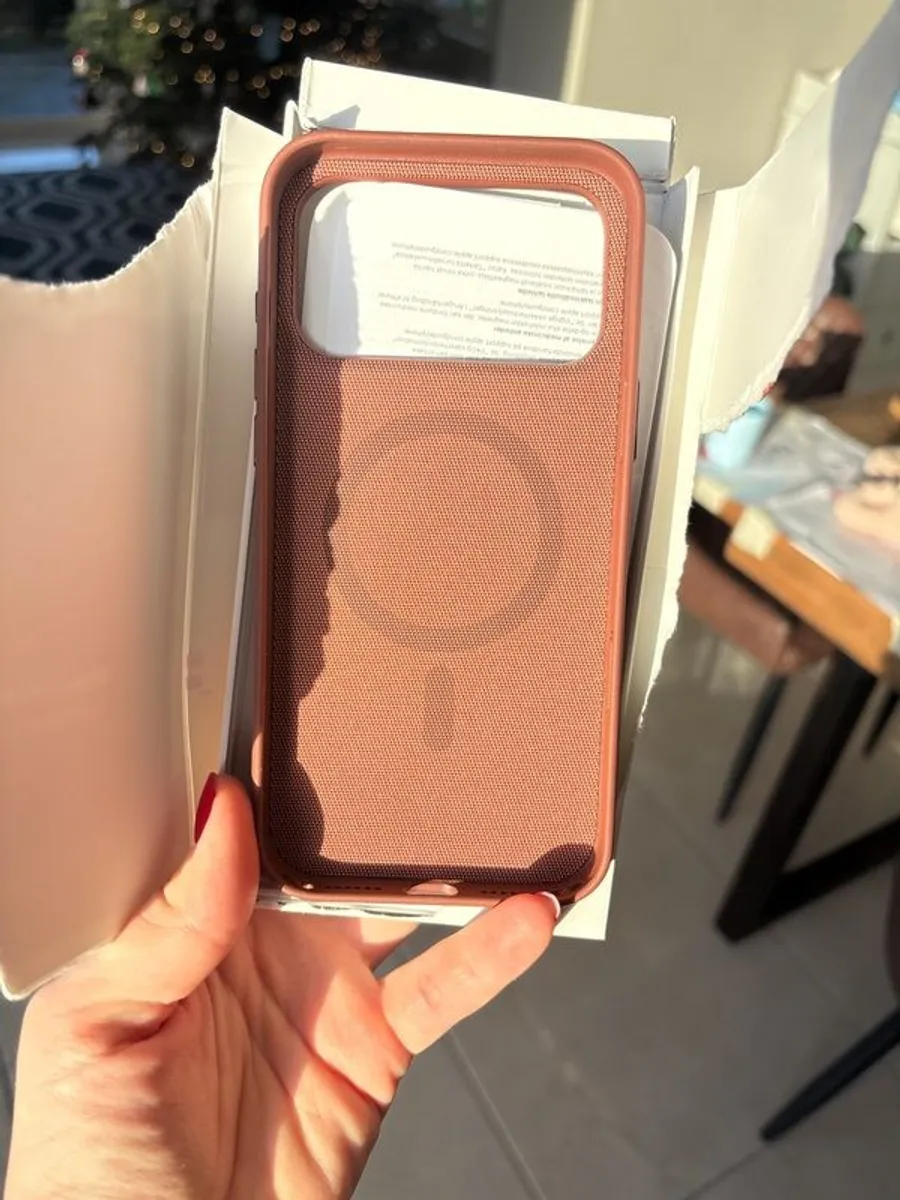 iPhone 17 Pro Max techwoven case - Image 4