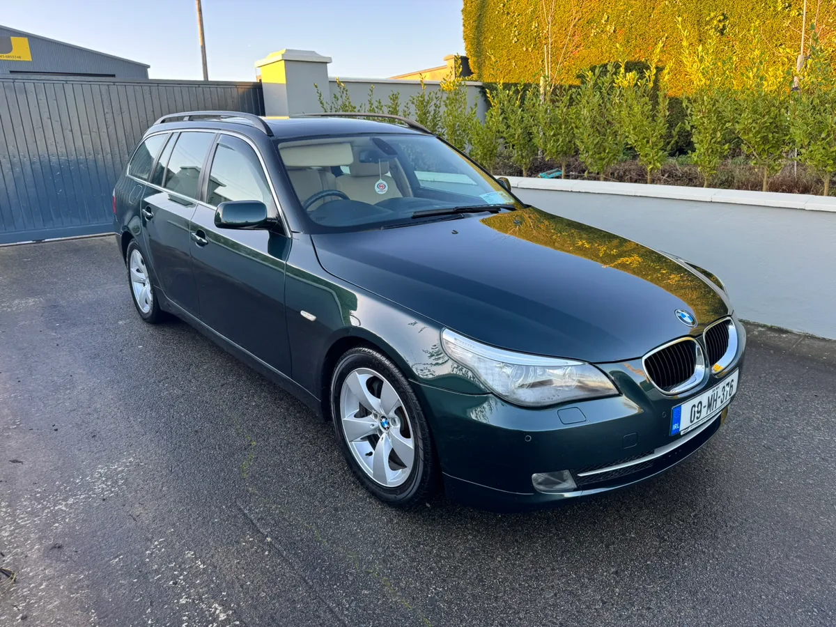 2009 BMW 5-Series 520d SE Touring Auto - Image 2