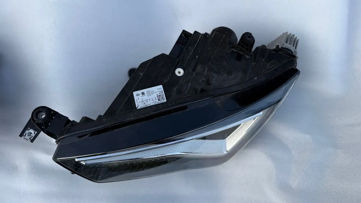 SEAT Ateca Headlights - Image 4