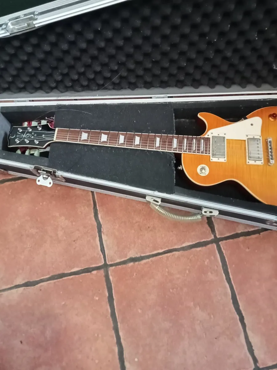 Tanglewood Les Paul copy Electric Guitar - Image 4