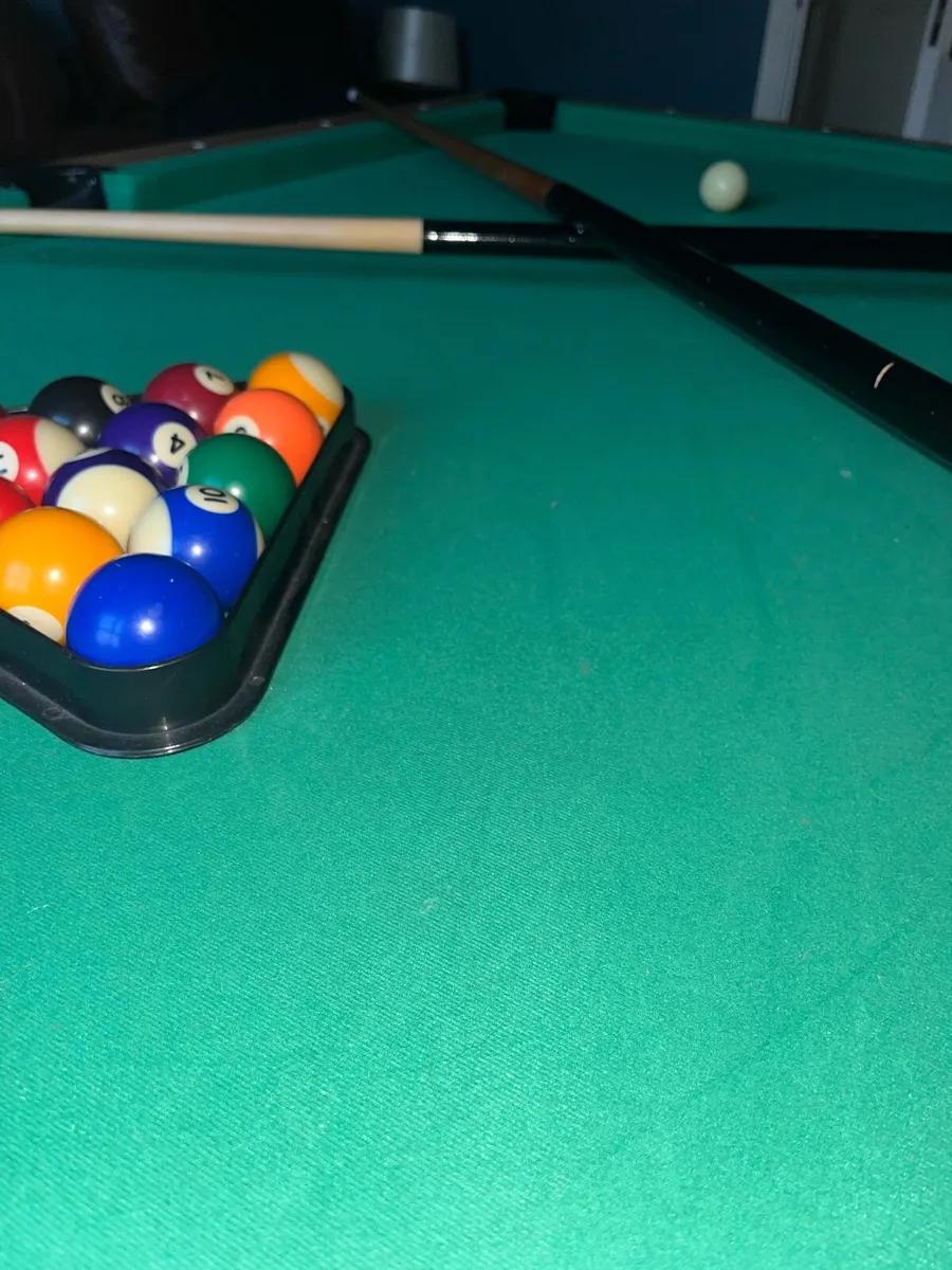 Pool table - Image 4