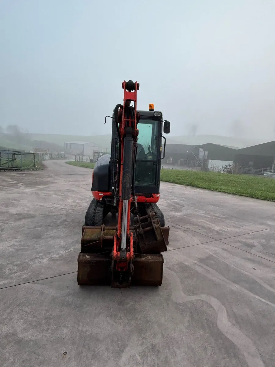 kubota diggers - Image 3