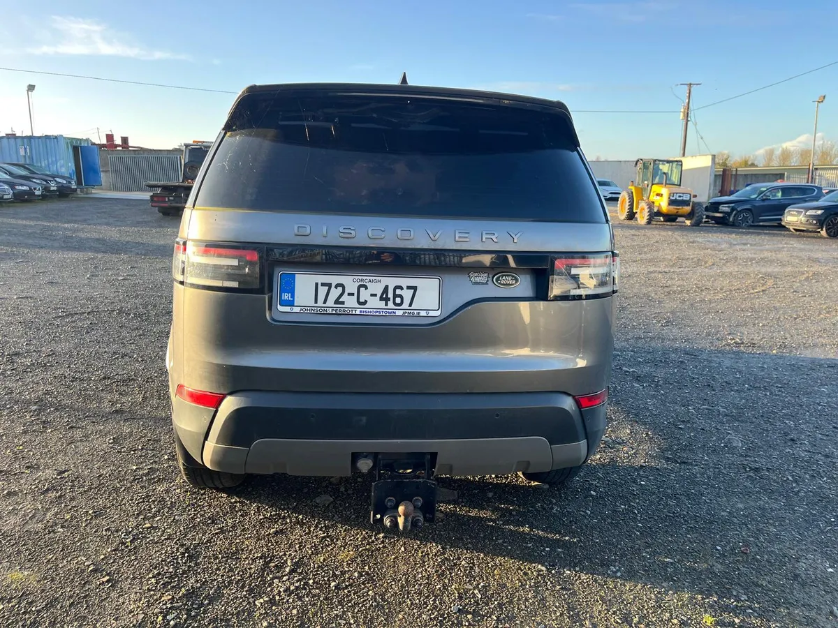 2017 Land Rover Discovery - Image 4