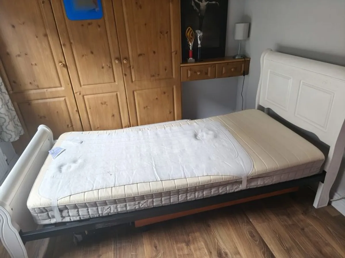 Single Bed - Image 2