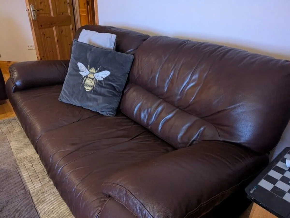 Italian leather suite 3+2+1 - Image 2