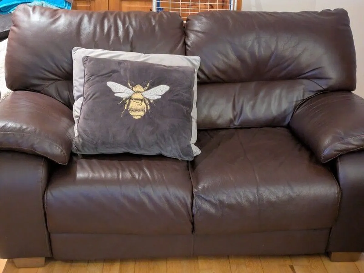 Italian leather suite 3+2+1 - Image 3