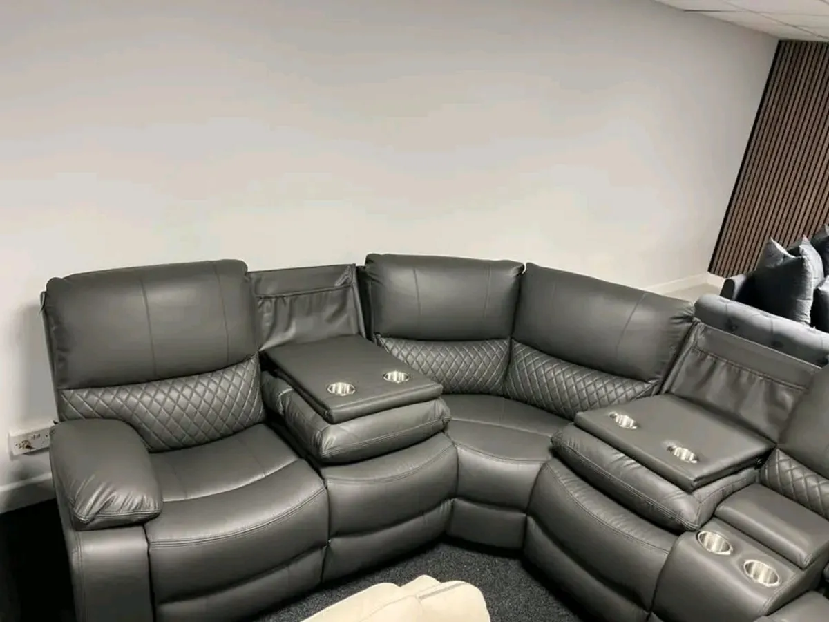 Corner Rita Manual or Electric Leather Recliner - Image 3