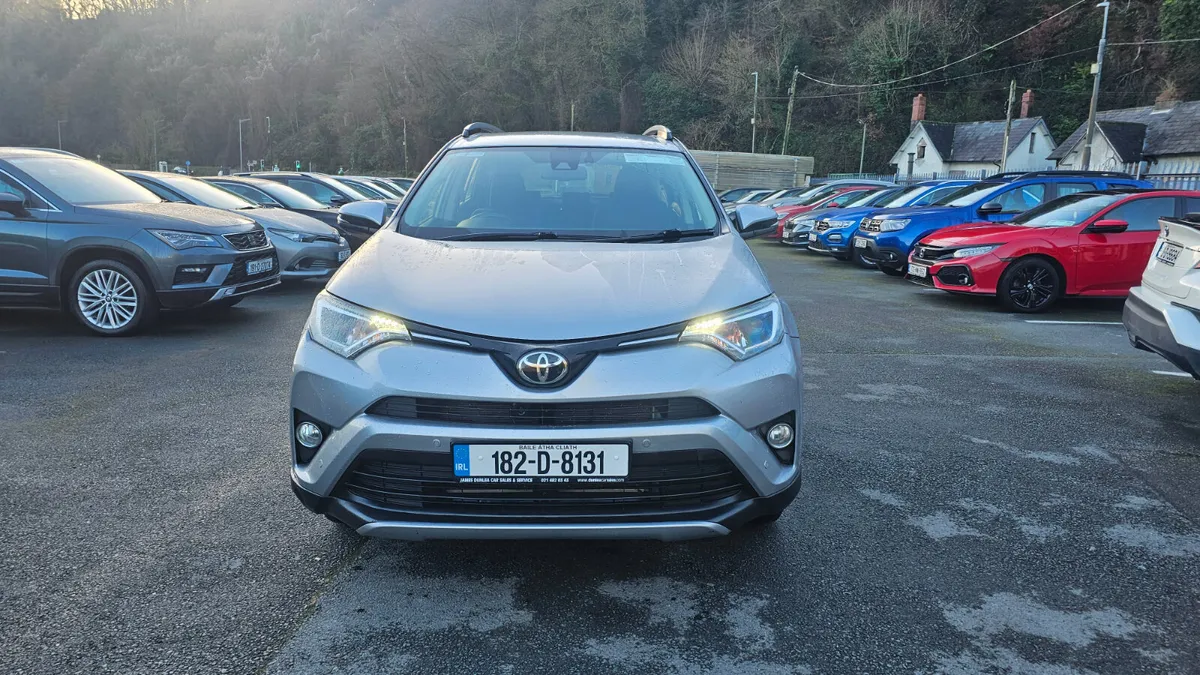 Toyota RAV4 2018 2.0 D-4D (143) 2WD Luna Sport - Image 3