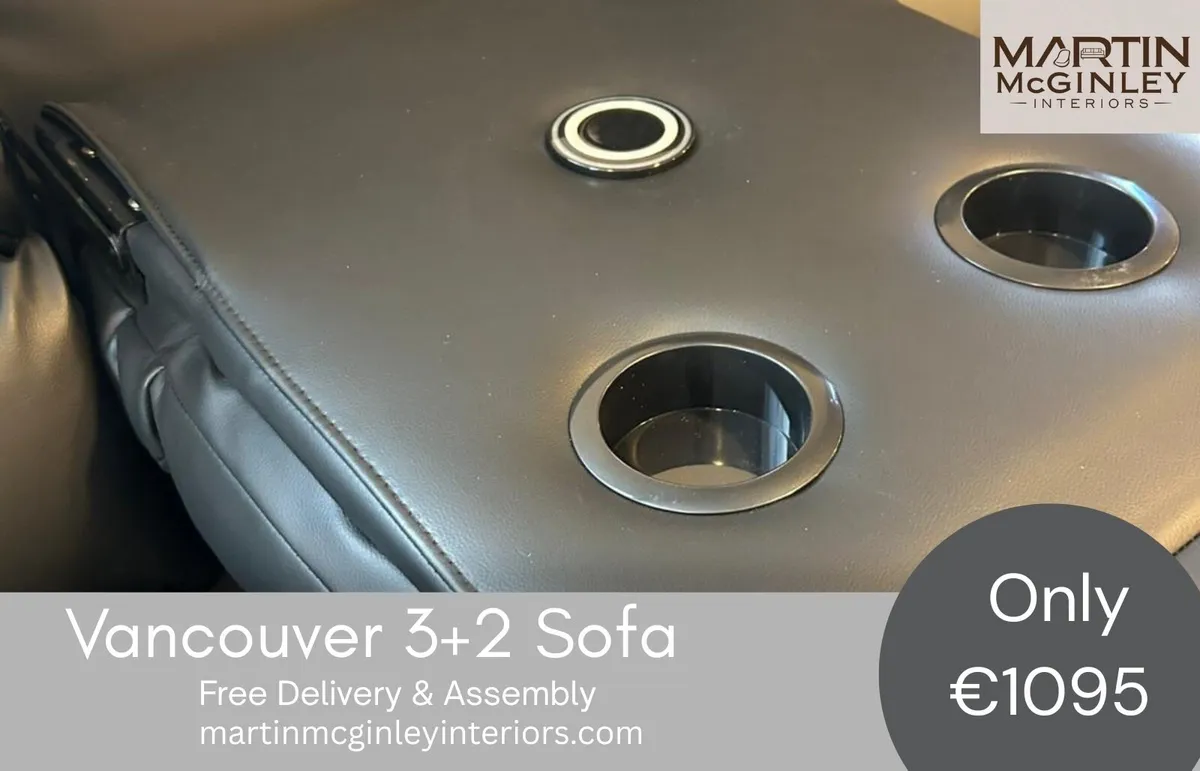 Free Delivery Vancouver Leather Sets New Sofas - Image 3