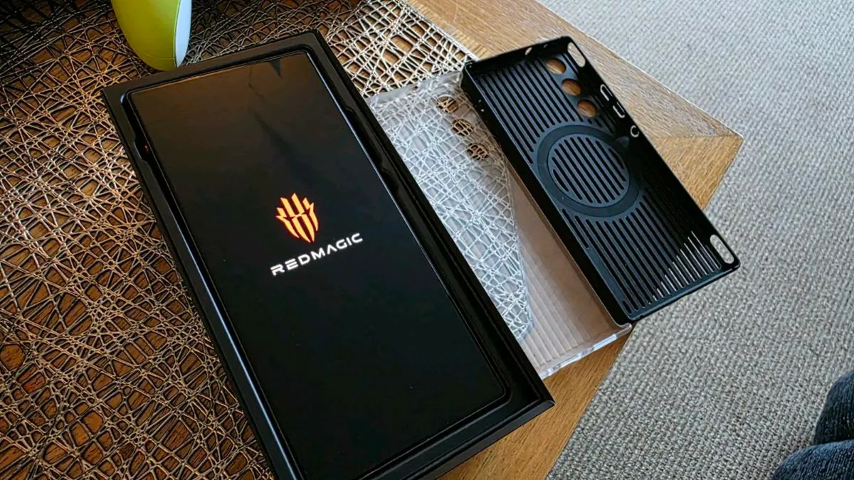 Red Magic 10 Air - Image 1