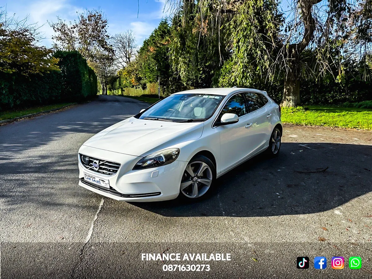 2014 Volvo V40 2014 Petrol 1.6 Automatic - Image 1