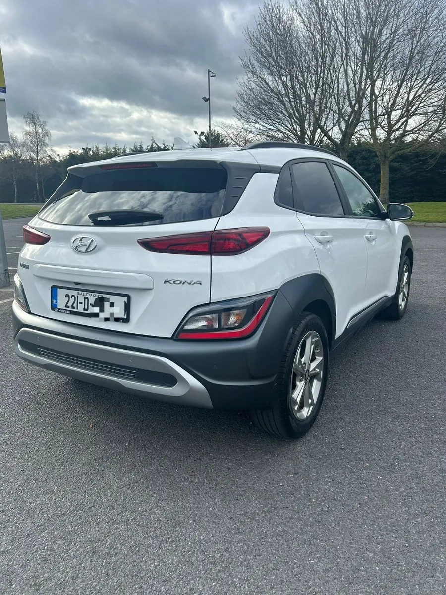 Hyundai KONA 2022 - Image 3