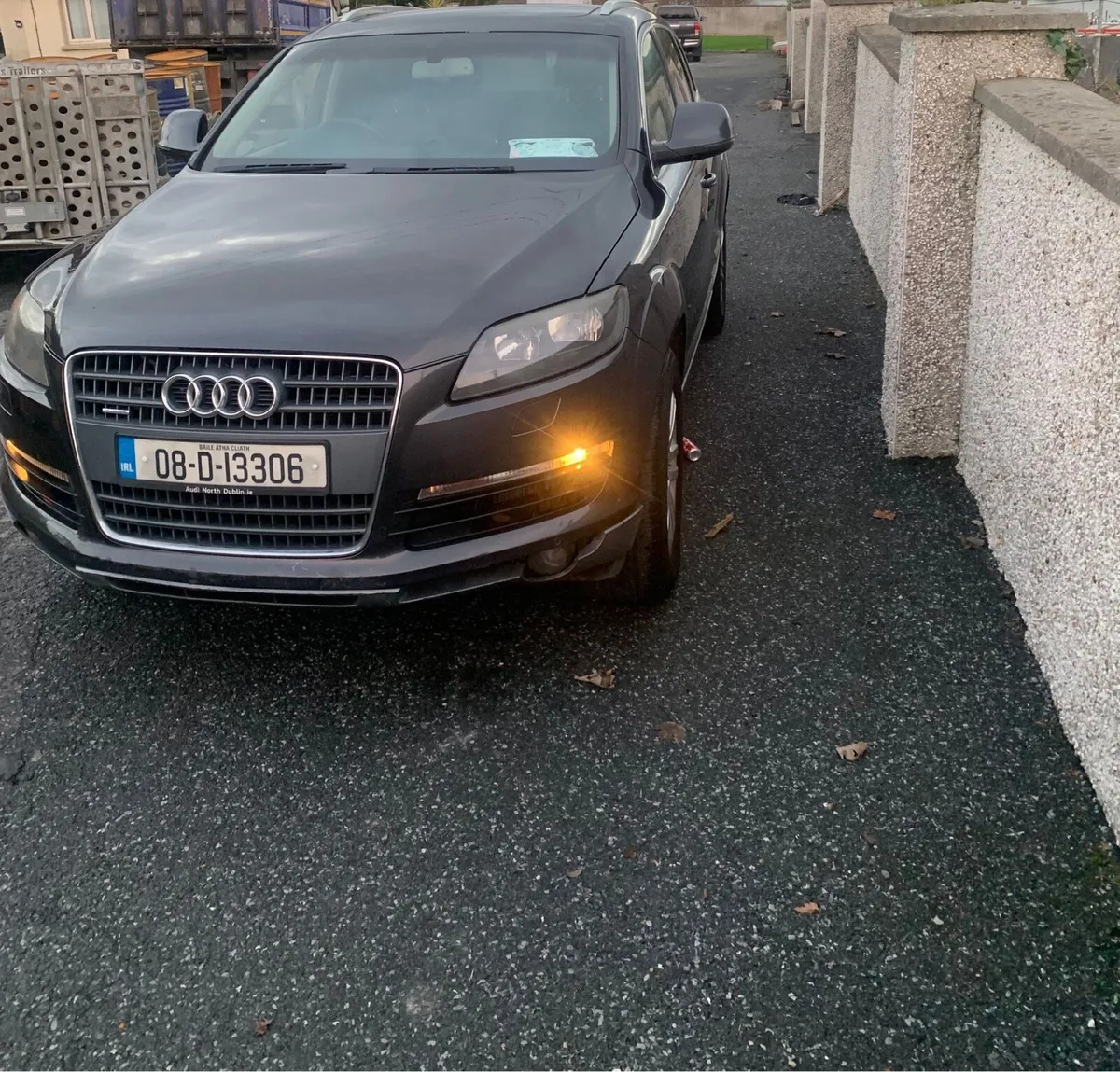 Audi Q7 jeep - Image 3