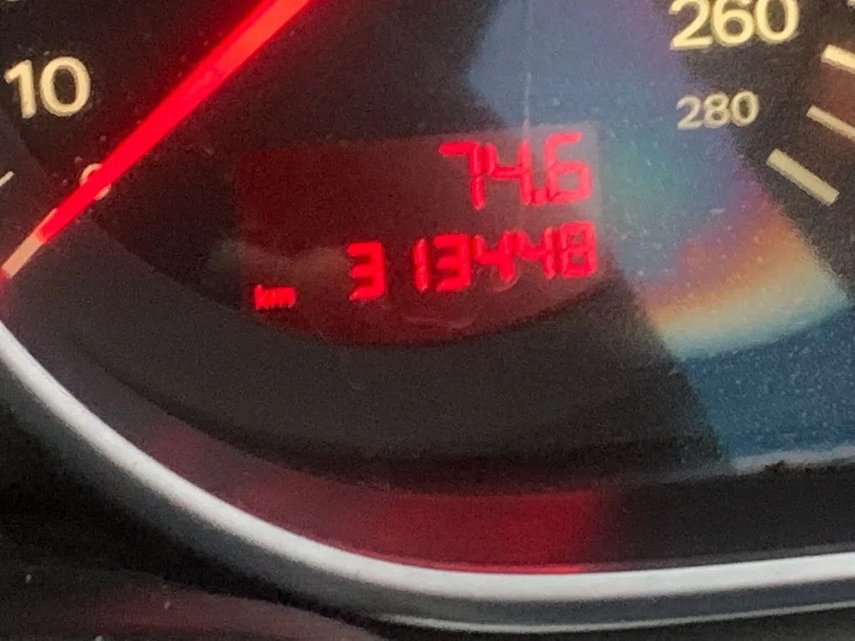 Audi Q7 jeep - Image 4